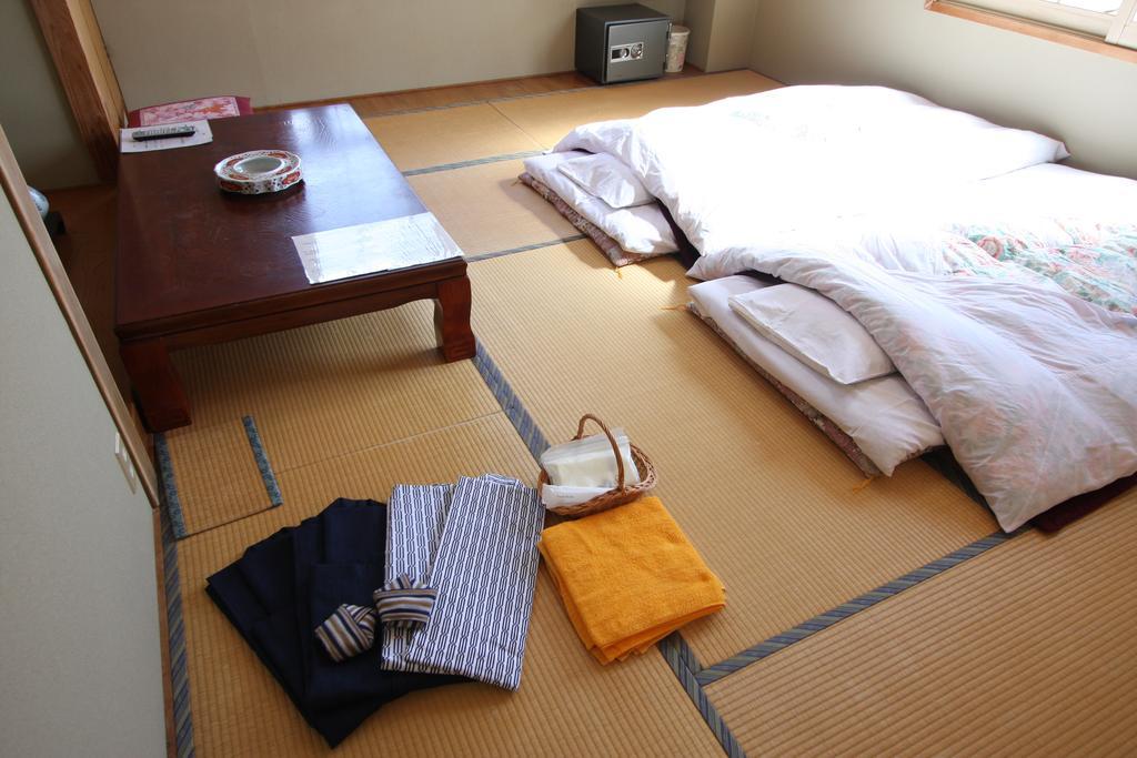 Resort Inn Chiharu Nozawaonsen Zewnętrze zdjęcie